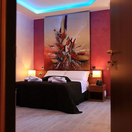 Mirko Luxury Inn Rom Eksteriør billede