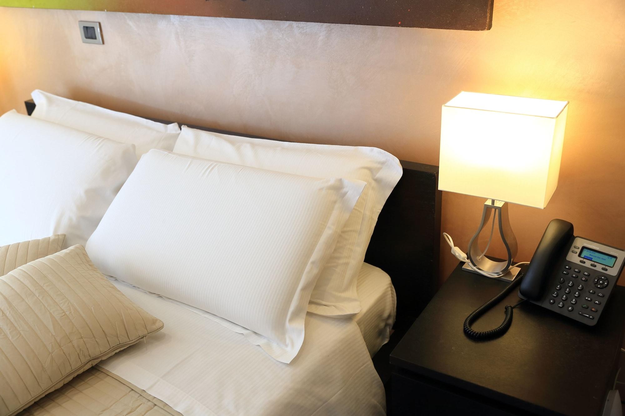 Mirko Luxury Inn Rom Eksteriør billede